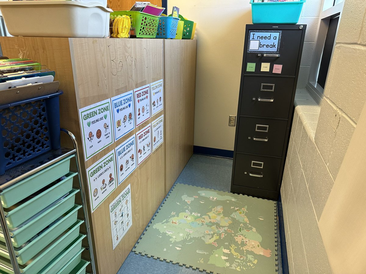 MrsMasons_Class's tweet photo. My classroom is as ready as it can be before my kiddos start on Tuesday. ♥️ 

Year 7, here I come! We’ve got some big plans for this year.

#specialeducation #SPSCreatesAchievers https://t.co/WwKrs957Yv