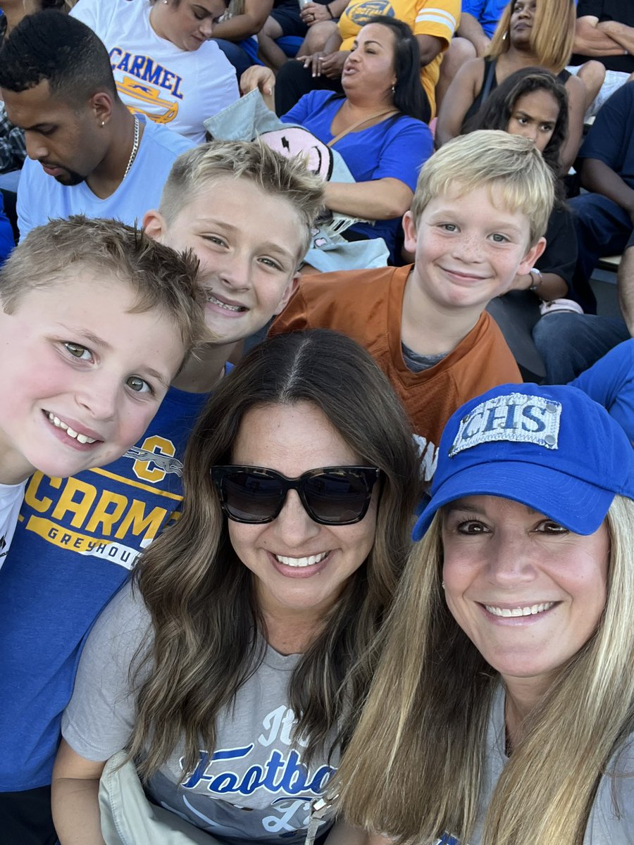 Mrs. Farrell tweet media