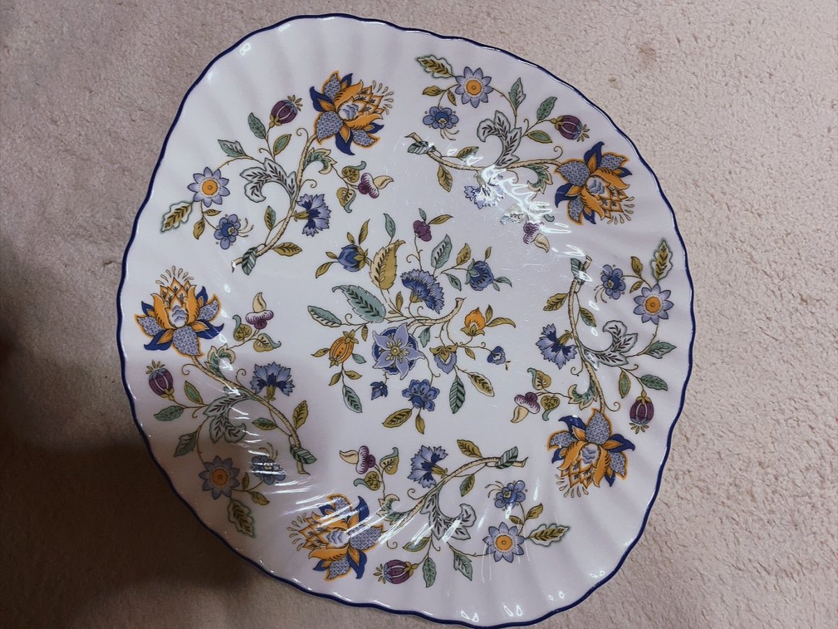 ミントンのプレート買ったー🌸