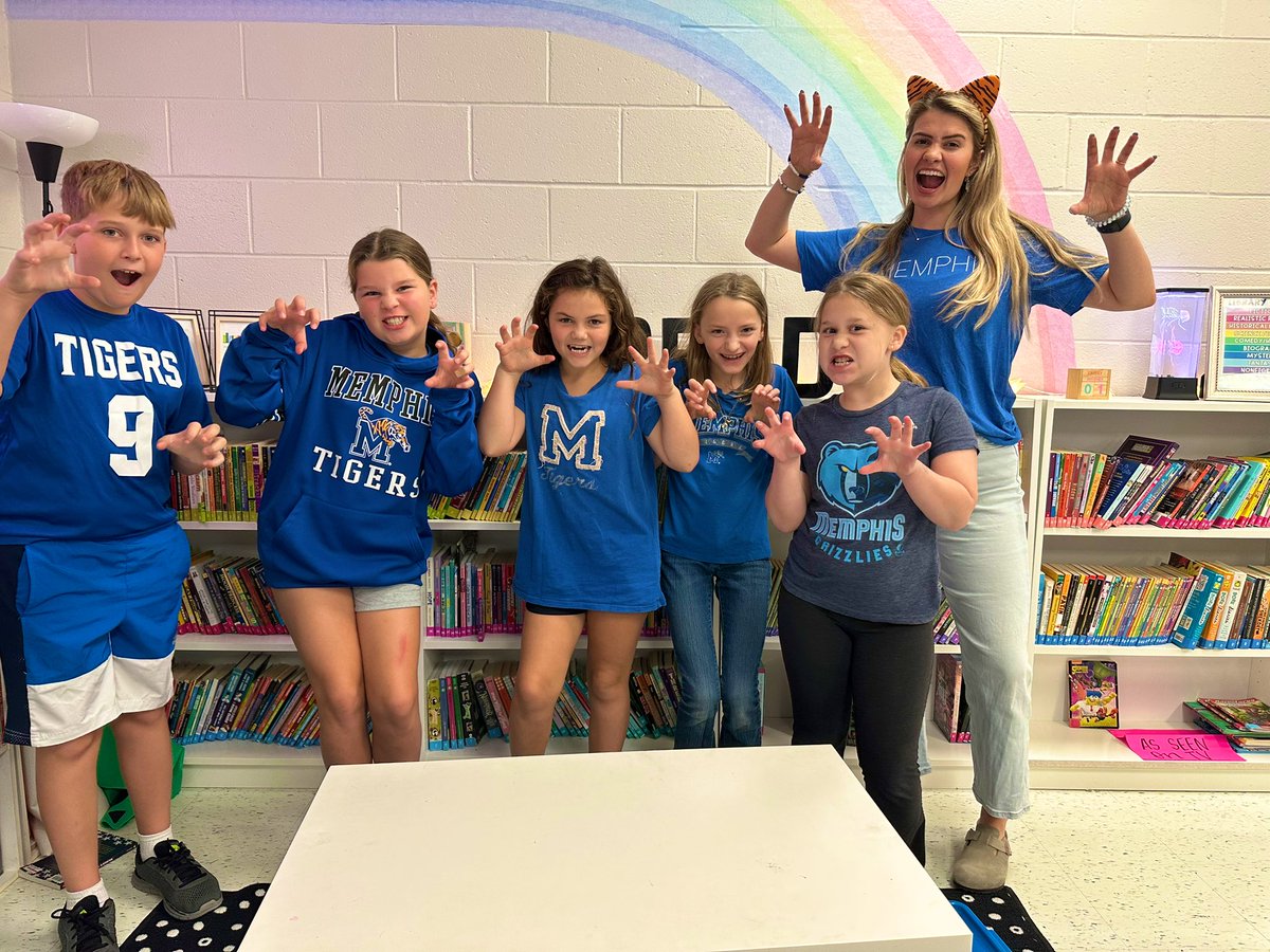 Mrs. Brown’s Bright Stars tweet media