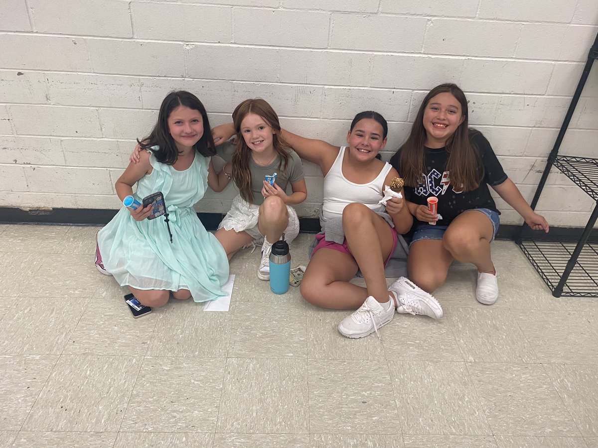 Los Cerritos CVUSD tweet media