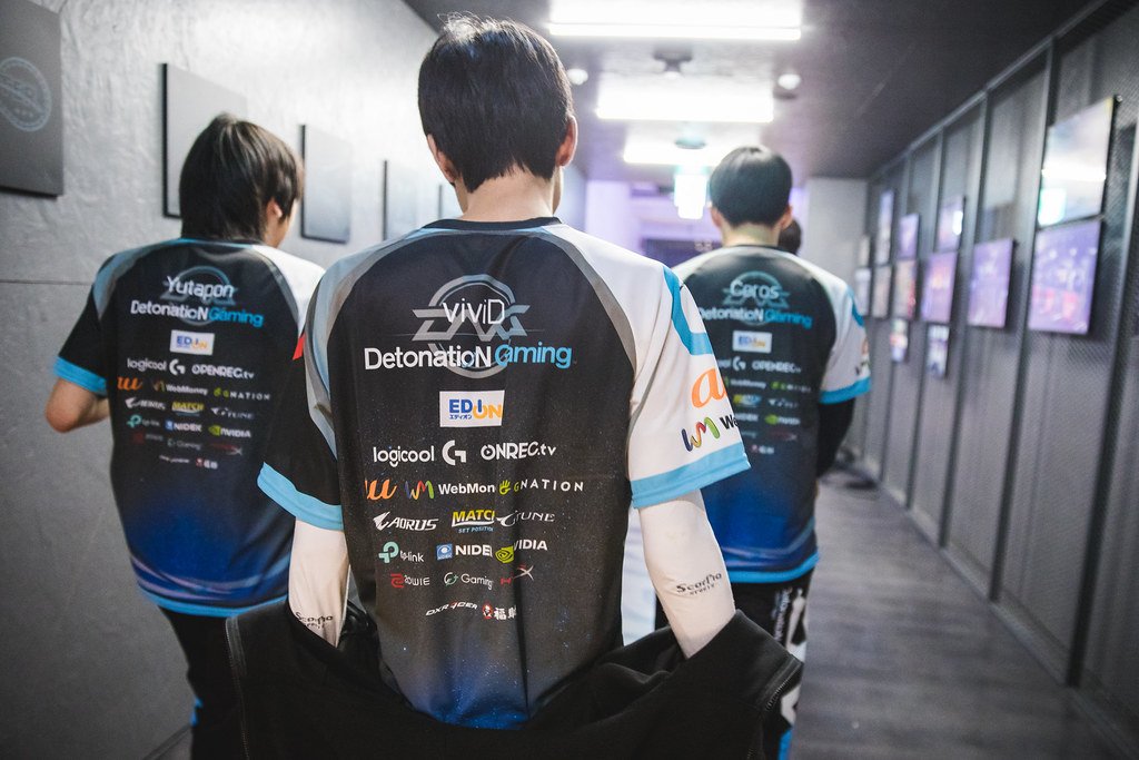 Esports: We can't get any sponsors 

Detonation FocusMe: