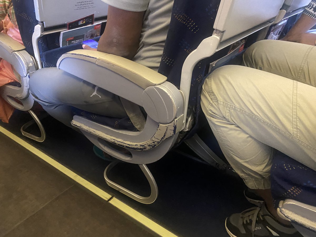 iamamani1's tweet image. &quot;Just had a harrowing experience on a flight with @flyspicejet SG 495. The aircraft seemed poorly maintained and made me question my safety throughout the journey. 🛫😬 #SafetyFirst #FlightExperience”