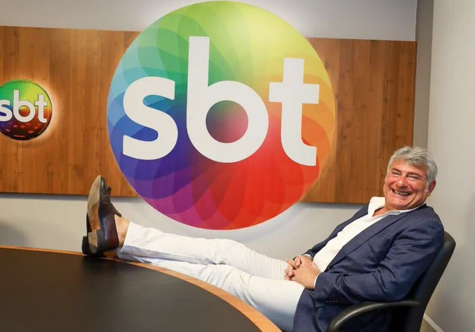 F4-uYPjWIAAe_7i?format=webp&name=small