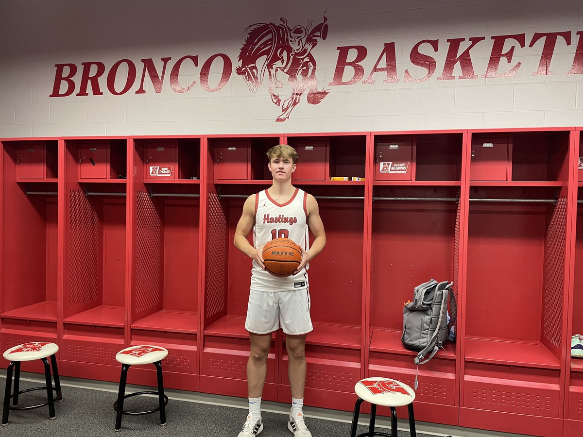 Carson Jones tweet media