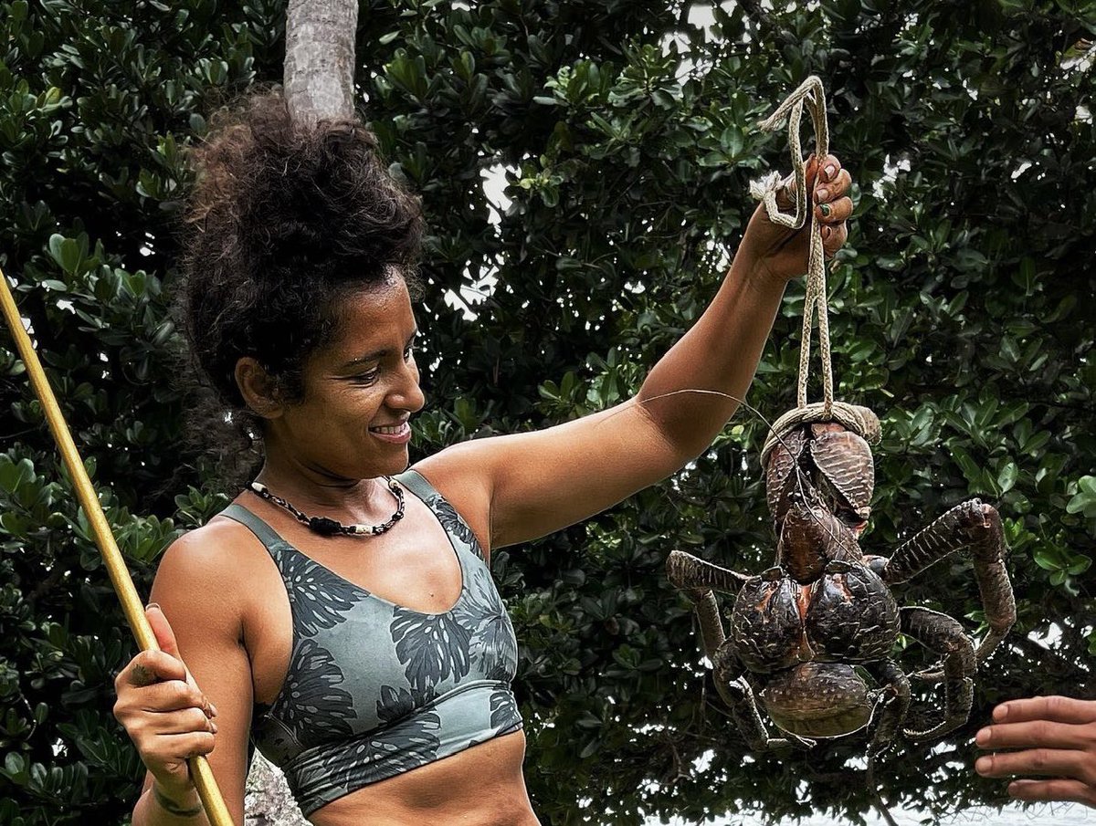 Did you watch team fight FEAST last night?? #COCONUTCRAB #fighttosurvive @TheCW