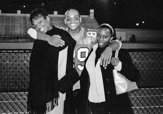 Happy College Colors Day, Maryland! Shoutout to my fellow college football players at all of our remarkable colleges and universities across our state. I can’t wait to cheer you on this season... unless you're playing my alma mater, <a href="/JHU_Football/">Johns Hopkins Football</a>!

Go Blue Jays!