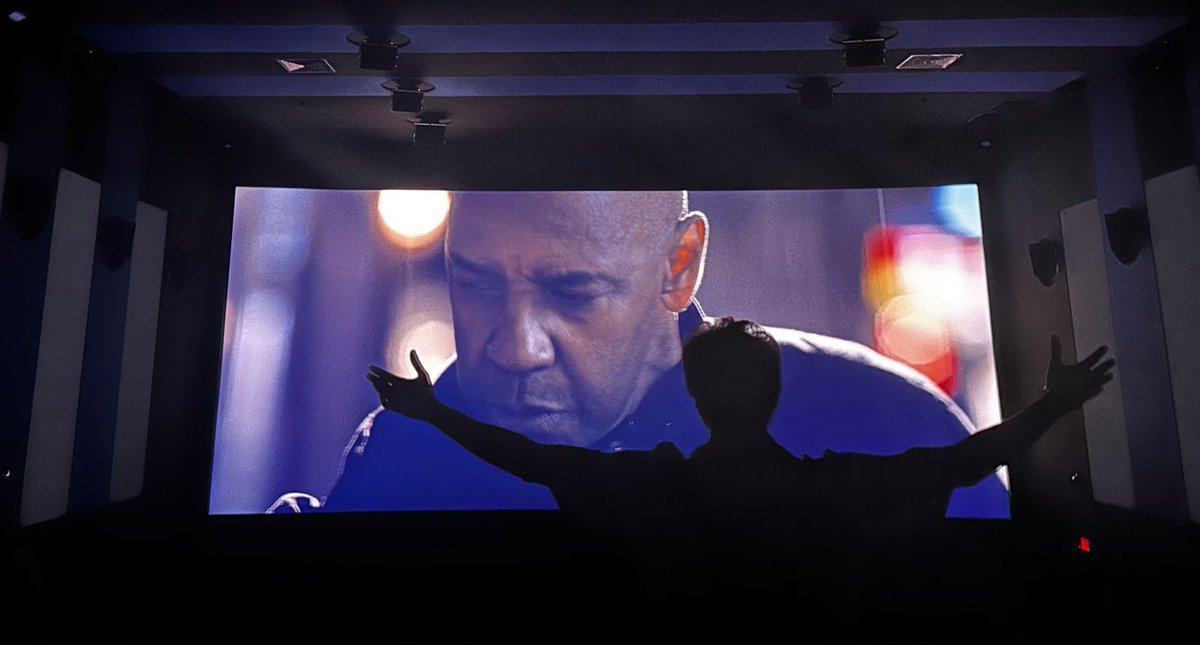 archanakalpathi's tweet image. A fan capturing a fan moment 🤩🙌🏼 #ThalapathyFanMoment pc: @vp_offl #Equalizer3