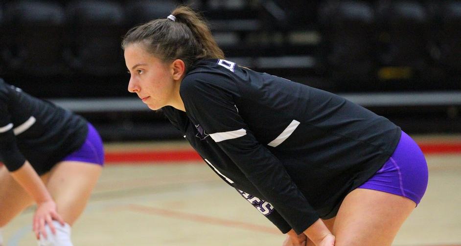 Sadie Brenneman had seven aces and Gwyn Bellamy added ten kills and ten digs as the Maple Leafs defeated Defiance in four sets on Wednesday! Aquinas defeated GC in the first match of the day, but the Leafs are 2-1 to start the year!

goleafs.net/news/2023/8/30…