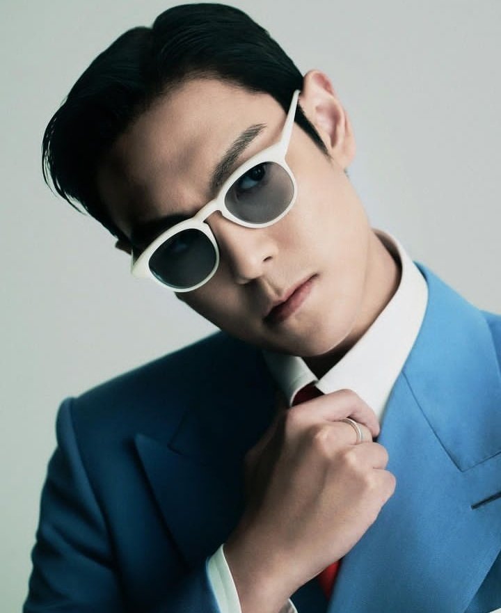 tttoparchive's tweet photo. T.O.P

#TOP #TTTOP #CHOISEUNGHYUN #최승현 #탑 https://t.co/faOCmFvY79