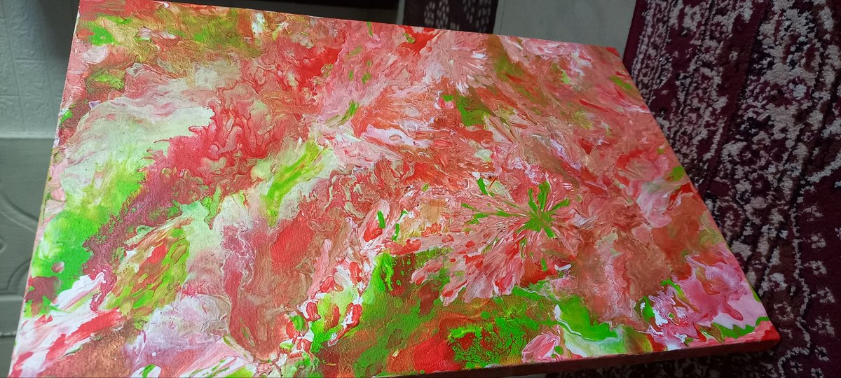HinaZ2005's tweet photo. #artbyhina #acrylicpour #dutchpour https://t.co/G1eHnu0Pui