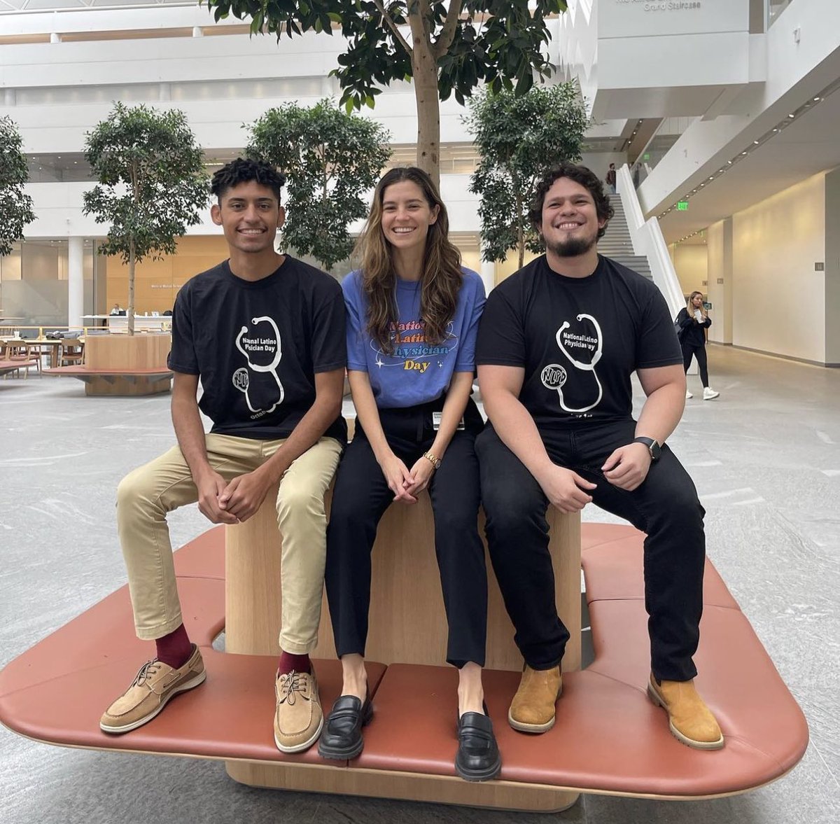 When @LmsaNational gets Case Western to model the T shirts!! Get them while they last! Last day is mañana.. #nationallatinophysicianday #nationallatinaphysicianday #nationallatinxphysicianday