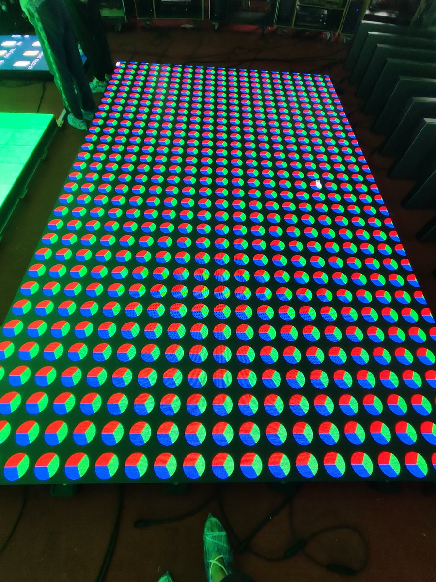 Jason4378849674's tweet image. Indoor Floor Screen，P2.9，testing.

#Premteco #LEDdisplayfactory #interactivefloorscreen