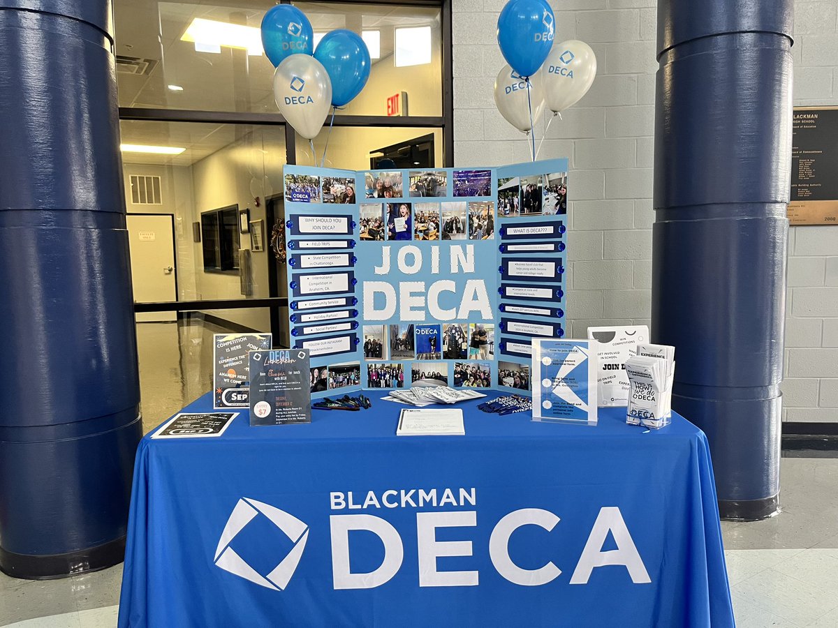 Blackman_DECA's tweet image. Had a huge success at our Deca club booth! Thank you to everyone who stopped by!! #deca #decainc #tndeca