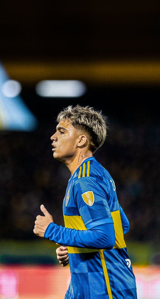 Se banca ser suplente con el altisimo nivel que tiene. El dt lo mete faltando 5 minutos. Pide el primer penal y lo mete. Nada mas que aplausos para el Changuito Zeballos 👏