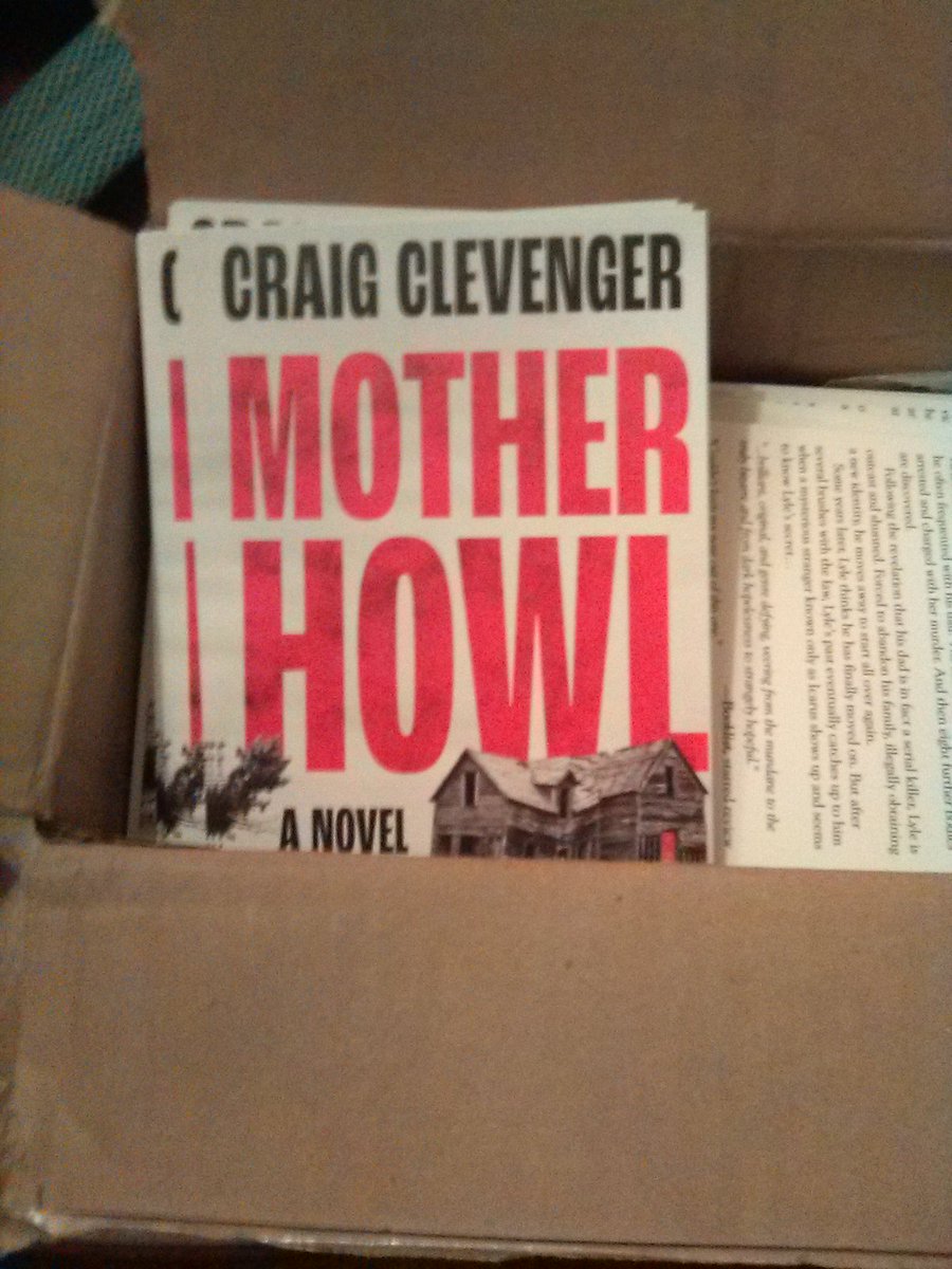 My box of hastily printed postcards was waiting when I got home (a bit janky on the margins... my fault)... road-tripping to San Diego tomorrow for #Bouchercon2023 with absolutely no plan whatsoever.