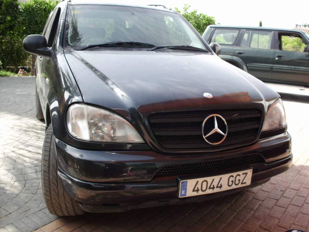 Railgun_Racer's tweet photo. @Spillcoffee1 I haven't seen one of those Mini Discs since 2008 in New Zealand as my family used to own a JDM imported Mercedes Benz ML320 W163 equipped with a Sony JDM stereo that takes Mini Discs to play music.
Pics for attention
#MercedesBenzml320w163 #m112 #minidiscplayer https://t.co/jDuMBefq1E