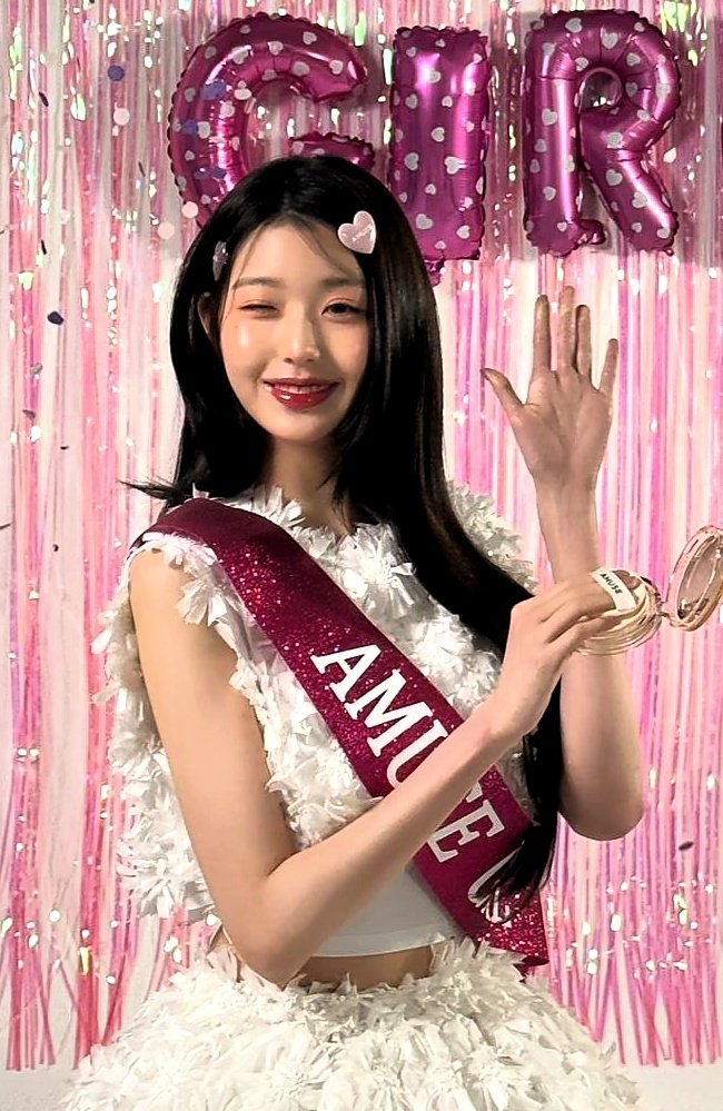 confeties's tweet image. ͏͏͏͏͏͏         
 ͏͏͏͏͏͏         

 ᨘ໑. ♡  ⊹ some things are better at 19! 

⠀