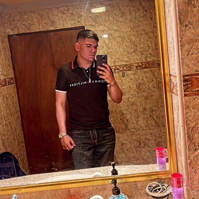 Galindo0829's tweet photo. #NewProfilePic https://t.co/KMCgt25rUB