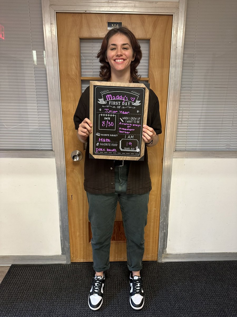 From the looks of things we had a GREAT first day of class! 🤩📚 

#TOD 🤟💚💛