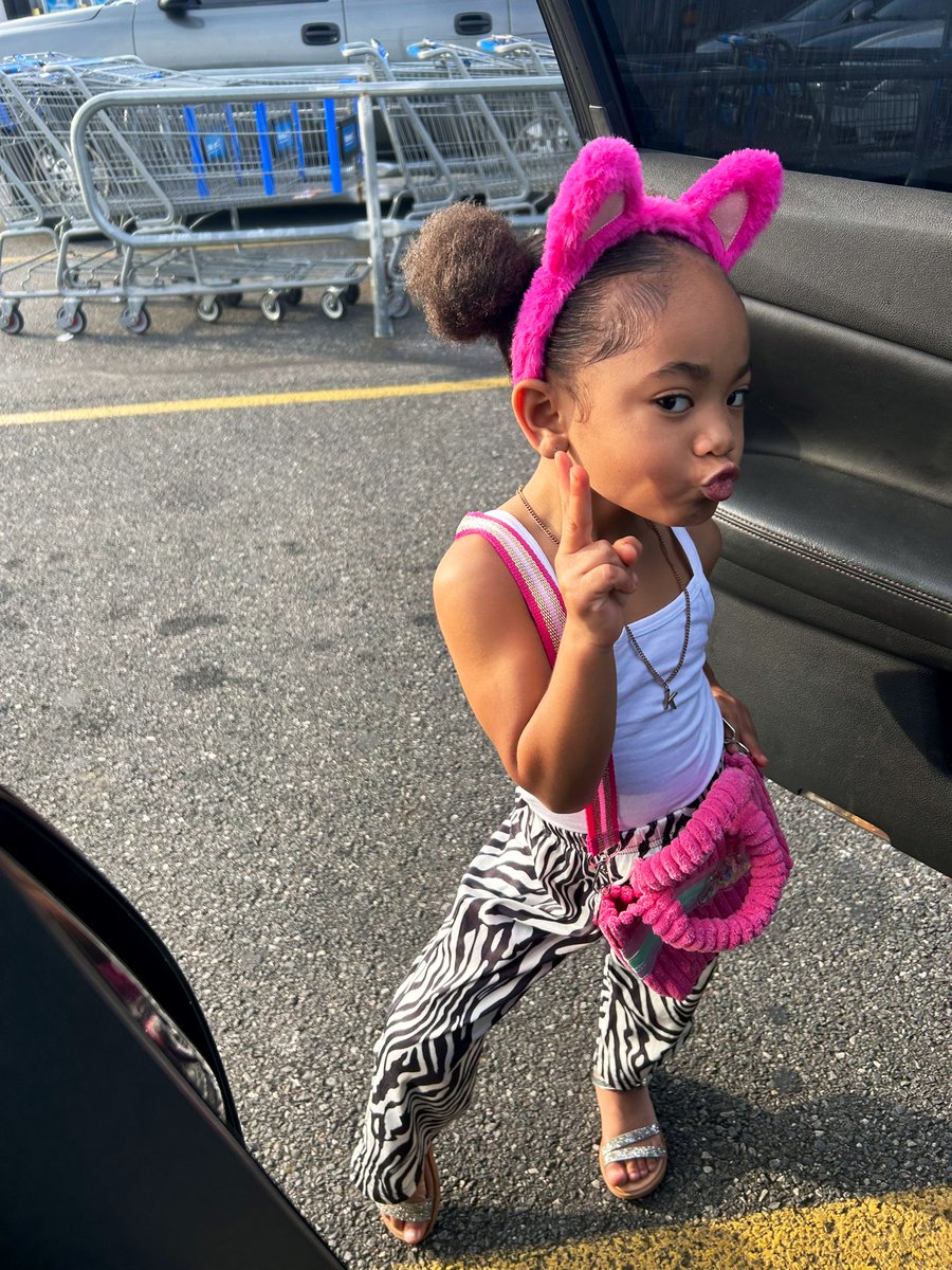 ShayAmour's tweet image. princess💕 #daught