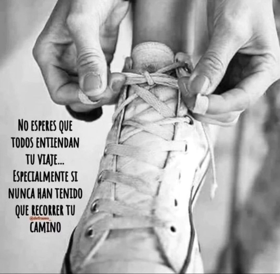 La Colocha tweet media