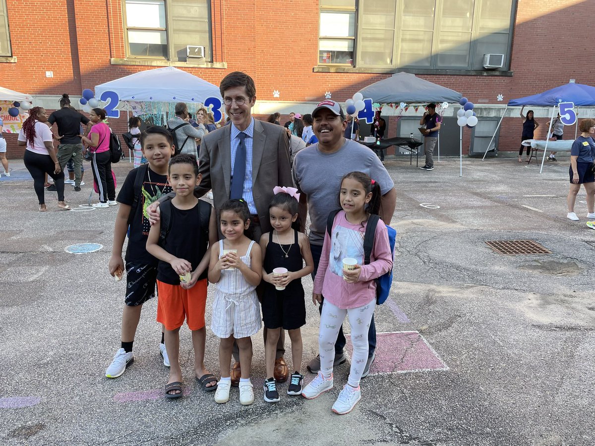 Mayor Brett Smiley (@pvdmayor) on Twitter photo Stopped by <a href="/VeazieLions/">Veazie Street School</a>’s Back to School event and was happy to see our students' & families' excitement to be back! A huge thank you to the dedicated teachers and staff for their unwavering commitment. Wishing all a successful school year ahead! Stopped by <a href="/VeazieLions/">Veazie Street School</a>’s Back to School event and was happy to see our students' & families' excitement to be back! A huge thank you to the dedicated teachers and staff for their unwavering commitment. Wishing all a successful school year ahead!