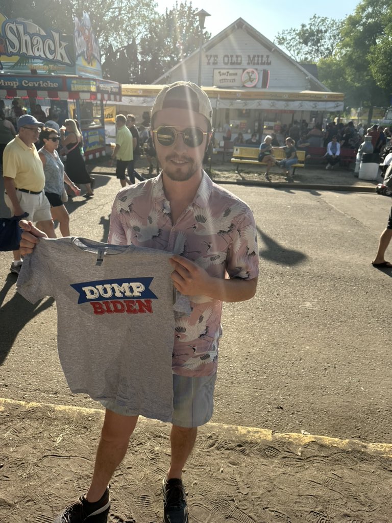 RealJacobEngels's tweet photo. At the Minnesota State Fair! #DumpBiden #Trump2024 https://t.co/YPyMDGRbOn