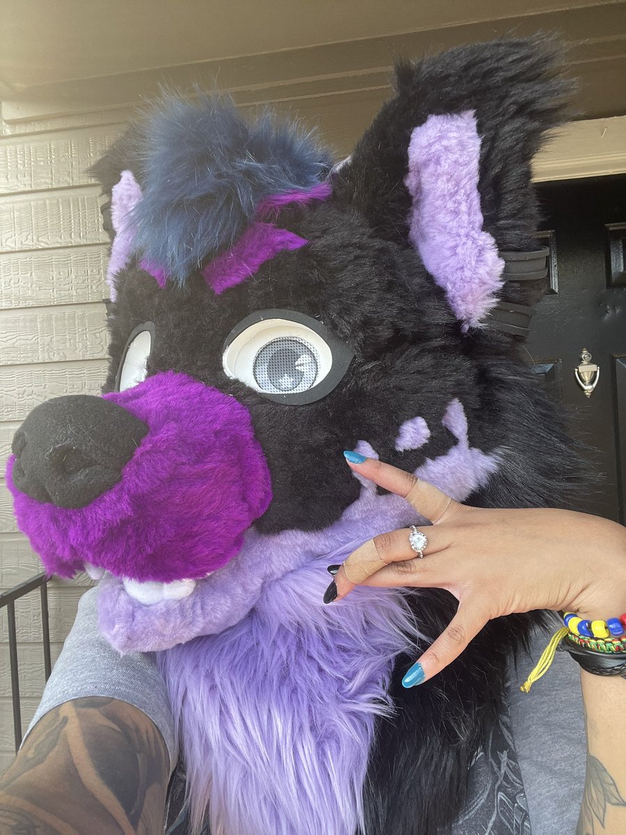 chervbtears's tweet photo. Honestly I don’t even know what I should type out as a caption. 🤩Just look at the pics🥵. Don’t worry about the words here🤠
•
•
•
•
#fursuit #fursuiter #fursuiting #furry #furrycommunity #furries #hyena #antizoophile #antizoophilia https://t.co/I8AQJZJ9ak