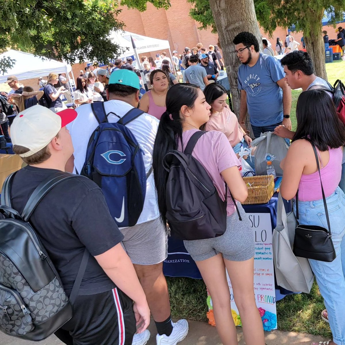 SWOSUHALO's tweet image. Welcome back to campus, SWOSU HALO members! It was so good to see you today! We are also very excited for our new members who joined today! Special thanks to Josefita&apos;s Kitchen for providing the refreshing aguas frescas!!