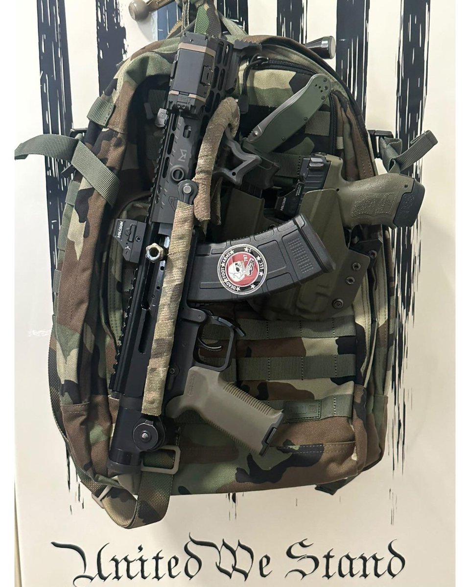 deadfootarms's tweet photo. Always happy when we can be part of someone's EDC 🙌

#DeadFootArms #DFA #MCS #Underfolder #EDC https://t.co/GwsF9RVrxC