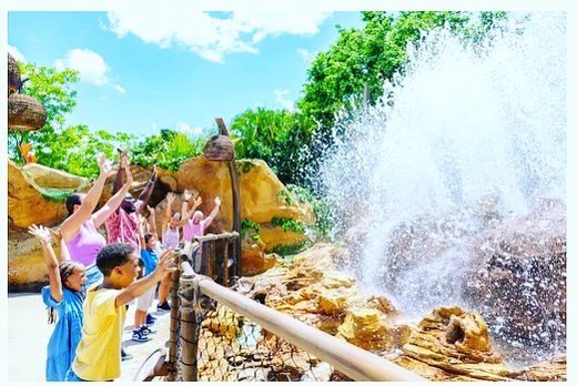 EnchantedTravL's tweet photo. Journey of Water, inspired by Moana, is Epcot’s newest attraction. It’s set to open this fall at Walt Disney World Resort!💧💦🌊 https://t.co/EUuozg8oT2