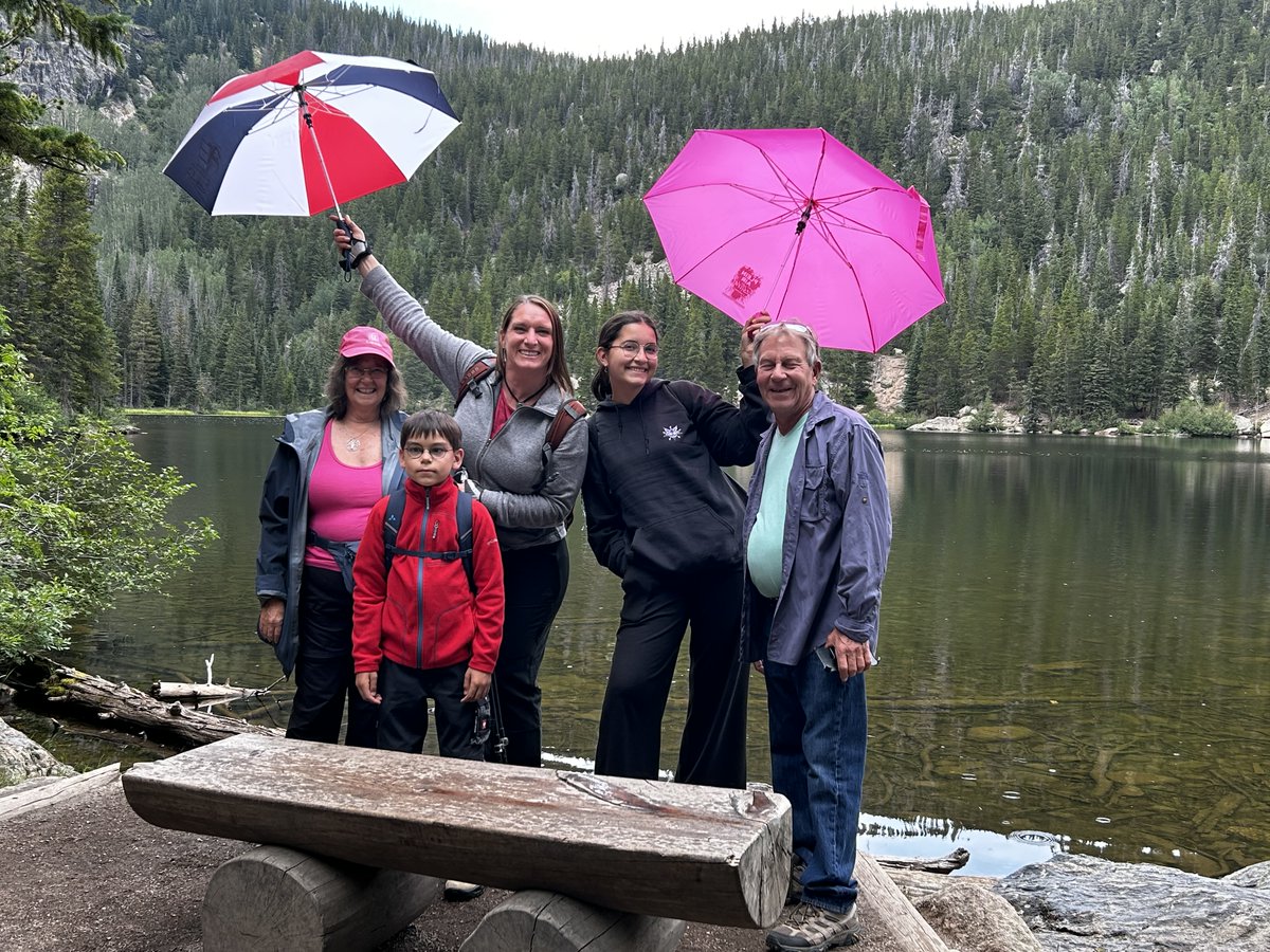 NanciGarnand's tweet image. Met some amazing folks from Germany on a hike! Lydia was a Rotary exchange student in 1992 and brought her kids to come visit and stay with a previous host family.

So fun making new connections💙
#ExploringTogether #WildernessWanderers #BondingThroughHiking #TrailBlazers