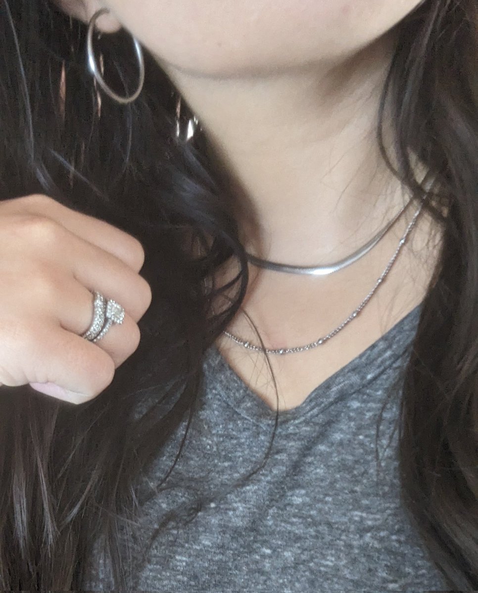 leecassi's tweet image. Not just the necklaces hahah