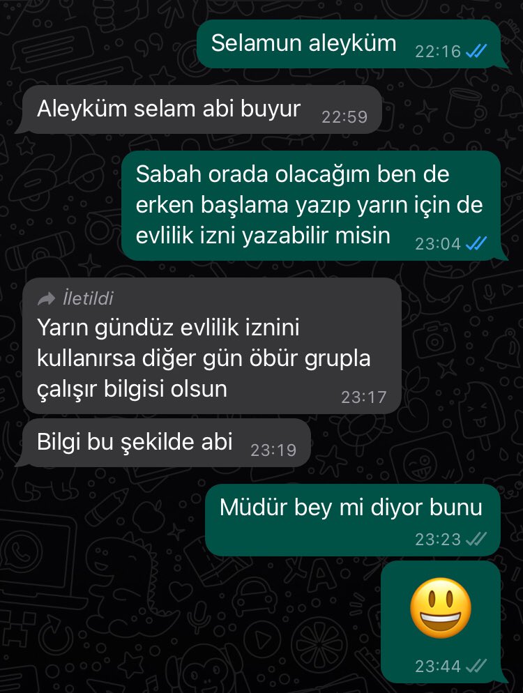 Bir gün resmî izin verdik derler.. onun için de bir gün fazladan çalıştırırlar. fazla çalıştığı zaman telafi vereceğiz derler resmî yazı gönderirler, üstüne ekstra göreve yazarlar. Müdür beylerimiz sağolsun idari bürocu arkadaşlar 😃 #polis #izin
