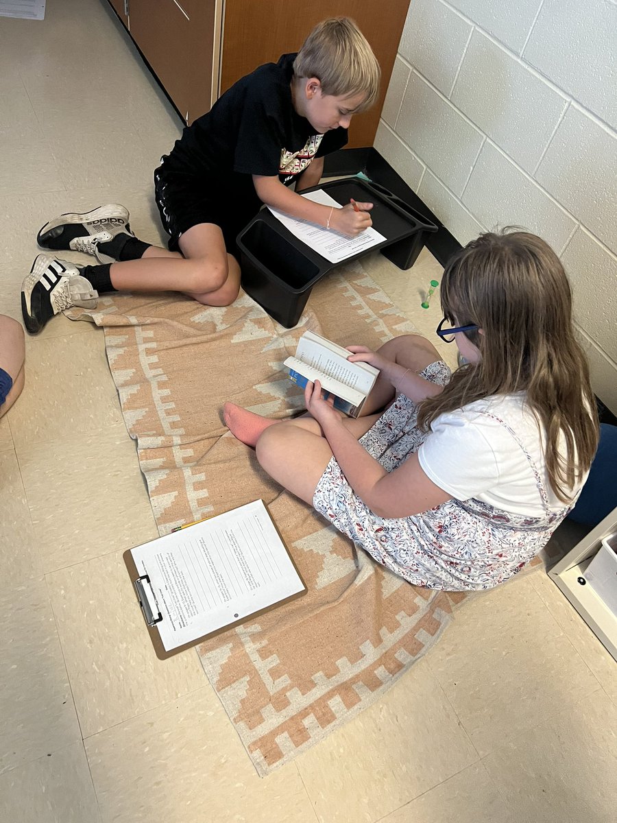 MrsSugg_RWE's tweet photo. Collaborating, quoting evidence from the text, and finding symbolism is just the start of our adventure using our new EL curriculum… “Esperanza Rising” has them engaged &amp; challenged! @Hamilton_RWE https://t.co/GMPWWjdohs