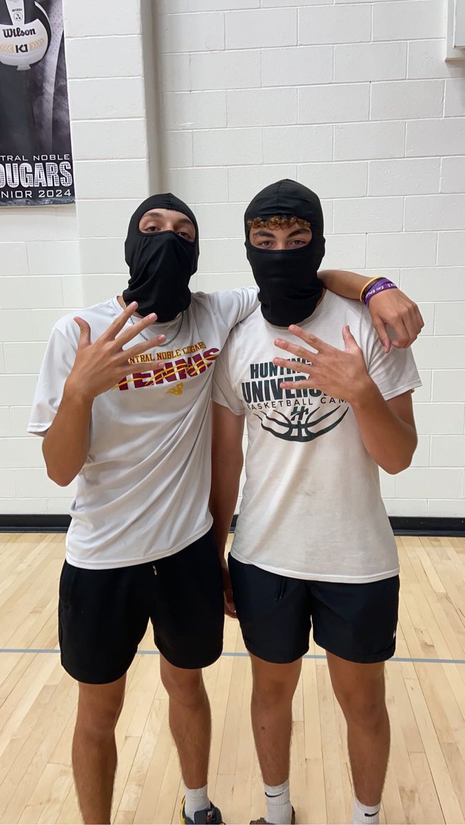 BarstoolCn's tweet photo. No. 1 ranked JV Doubles team in the nation😈🔥 https://t.co/fY2qPtLDpp