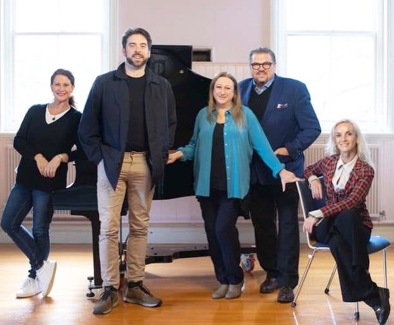 Deborah Humble (@deborahhumble) on Twitter photo Some of the cast of Capriccio with conductor <a href="/SYoungConductor/">Simone Young</a> <a href="/VictorianOpera/">Victorian Opera</a> tonight in Melbourne’s <a href="/PalaisTheatre/">PalaisTheatre</a> we look forward to seeing you there. #capriccio #operainconcert #clairon Some of the cast of Capriccio with conductor <a href="/SYoungConductor/">Simone Young</a> <a href="/VictorianOpera/">Victorian Opera</a> tonight in Melbourne’s <a href="/PalaisTheatre/">PalaisTheatre</a> we look forward to seeing you there. #capriccio #operainconcert #clairon