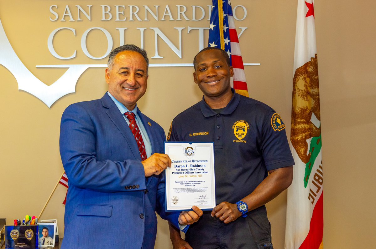 SBCprobation's tweet photo. #SBCProbation Officer II Robinson received the Labor Day Champion 2023 award presented by Fifth District Supervisor Joe Baca, Jr. for his contributions to the development of our County, State, and Country. Congratulations PO II Robinson!  #weseeyou https://t.co/3GhWLiGkrH