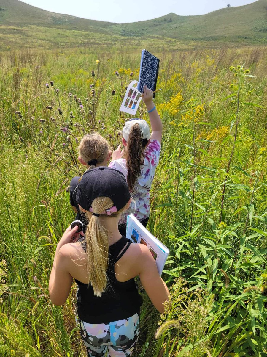 CVLittleLynx's tweet photo. Our 5th gr Ss are spending 5 days at Hitchcock Nature Center. All subjects are taught in this outdoor environment.  Students are using their thinking skills, communication skills, research skills, grit, and perseverance as they tackle each of the various activities. #cbcsd #IBpyp https://t.co/hOl5ROeXqg