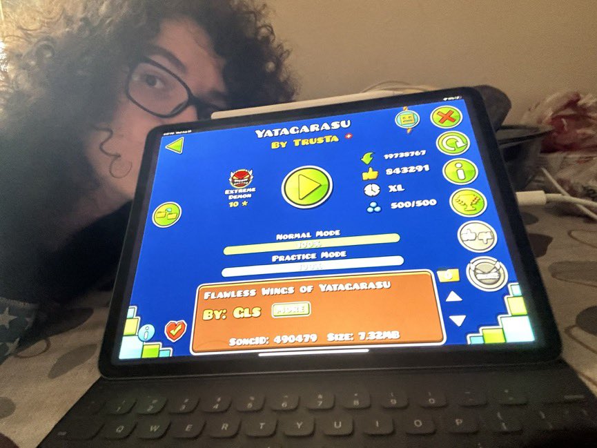 GDMobileToday's tweet photo. @biprex becomes the first 60Hz mobile victor to complete the Entire RGB. Congratulations 🎉 💪💪💪 https://t.co/U0RirbszAa