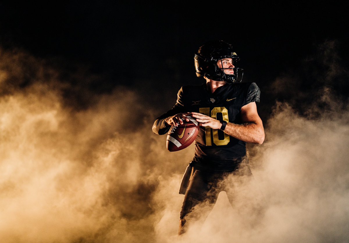 BehindThaLocker tweet media