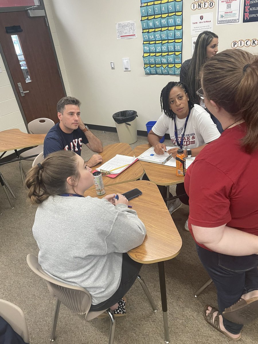 Melody Murray tweet media