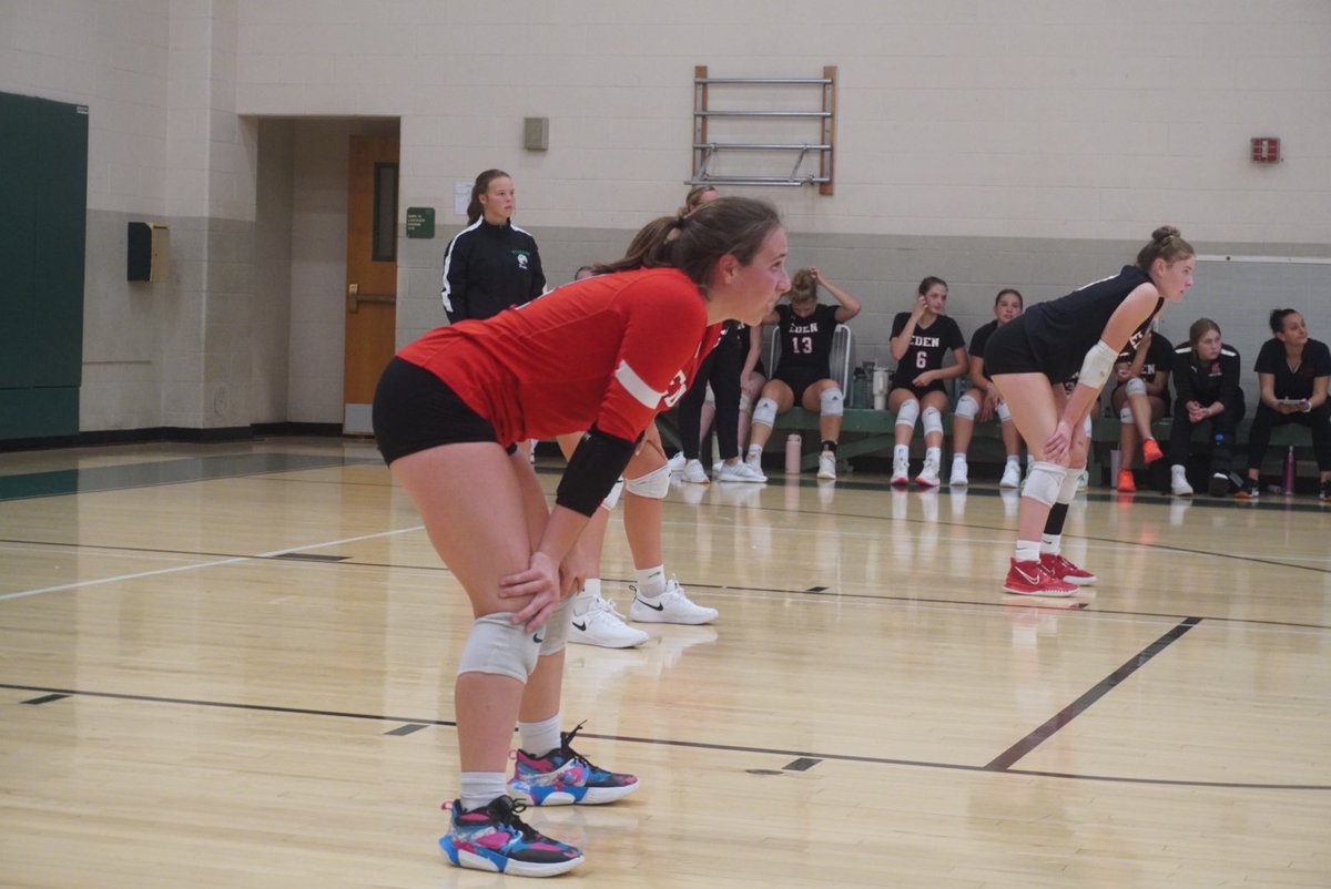 alexis_lfowler's tweet photo. 🚨 Game Recap 🚨 
 
Great teamwork was demonstrated on the court VS Riverside with a 3-0 victory. Our team's communication was on point. A great match that proves when we play as one, we win as one! ❤️🏐🤍#GameRecap #OneTeam 
@Jennabanz @VBallrecruiter @CoachSamWol23 https://t.co/8SqmZzHXOL