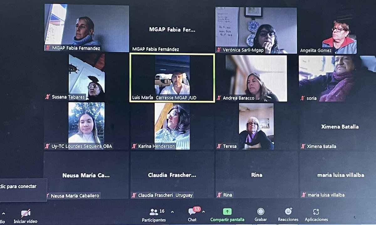 Comenzando la actividad del Plan Nacional de Género <a href="/MGAPUruguay/">MGAP</a> intercambiando hoy sobre las Mesas de Desarrollo Rural con la Red de Referentes <a href="/LuisCarresse/">Luis María Carresse</a> #descentraUy