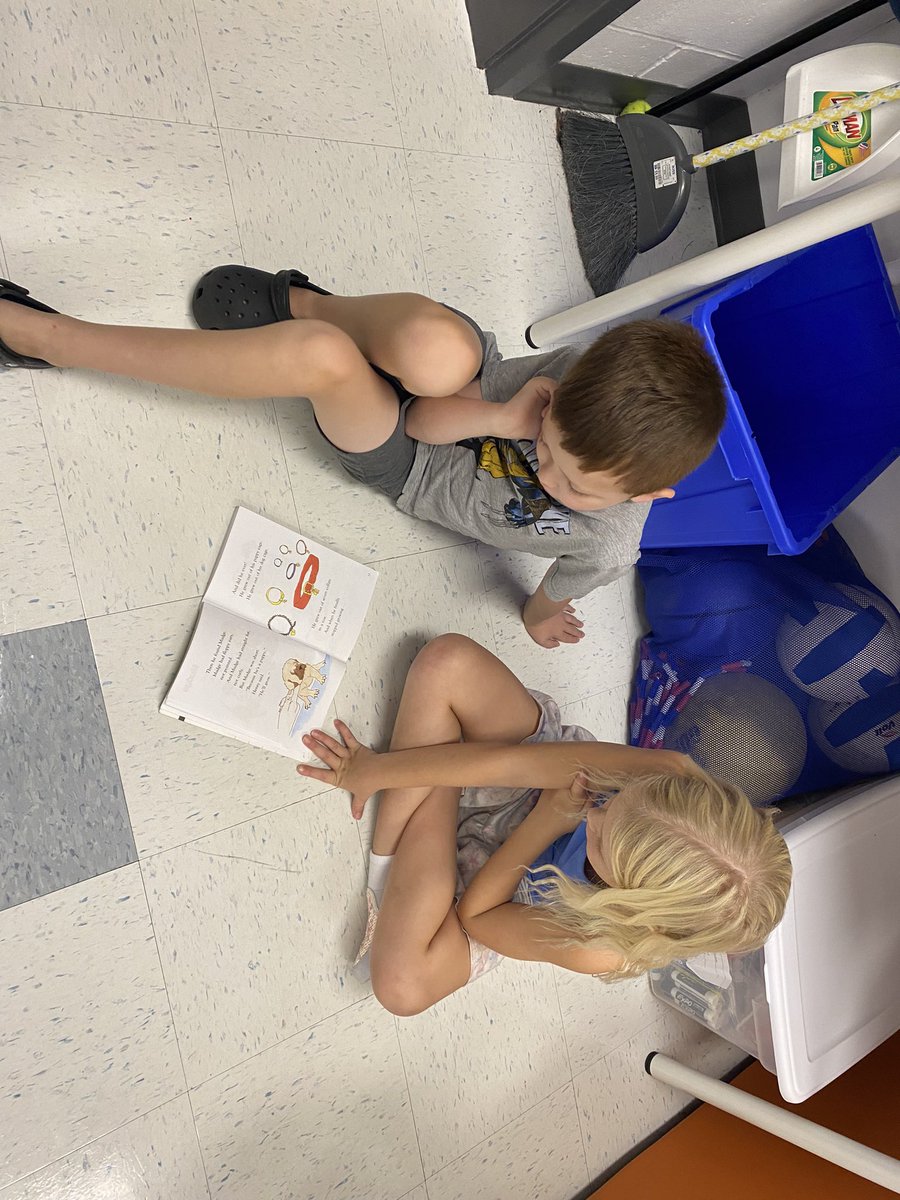 JES_Robb's tweet photo. Spent some time partner reading today. https://t.co/JyNnDmgPEB