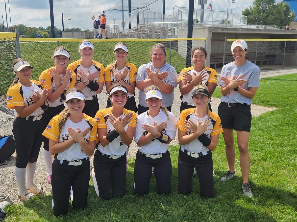 Thanks Coach Lowe <a href="/DloweOilerkid/">Danielle Lowe</a> , Coach Leedy, and <a href="/UFOilerSoftball/">Findlay Softball</a> for putting on an amazing camp this weekend! I learned so much, had a lot of fun, and bonded with my teammates.