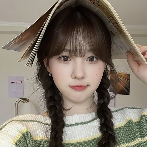 tinymacchiato's tweet image. 📝 página 1 do diário. 
oii! fiquei um tempinho afastada do #studytwt e agora voltei porque senti falta de ter um lugar para registrar meus estudos.

sobre mim:
—  intj, 2001, sp
—  pt-br / eng / esp
— fonoaudiologia!!

+ interessada em temas da saúde e educação. 
♡/↺ = moots