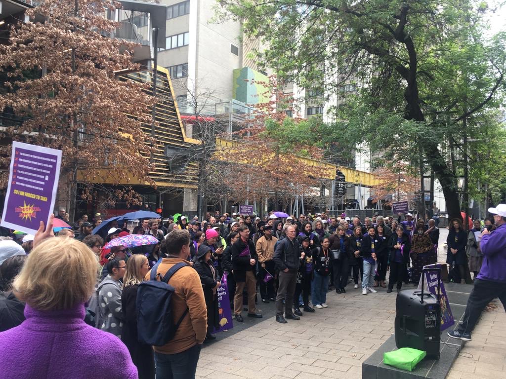 NTEU_RMIT's tweet photo. #RMITstrikes https://t.co/0lvvC5b4NL