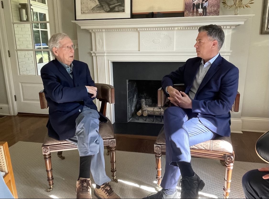 Enjoyed a wide-ranging discussion with @LeaderMcConnell this evening about the future of our country. I look forward to working with him on issues confronting our bordering states.